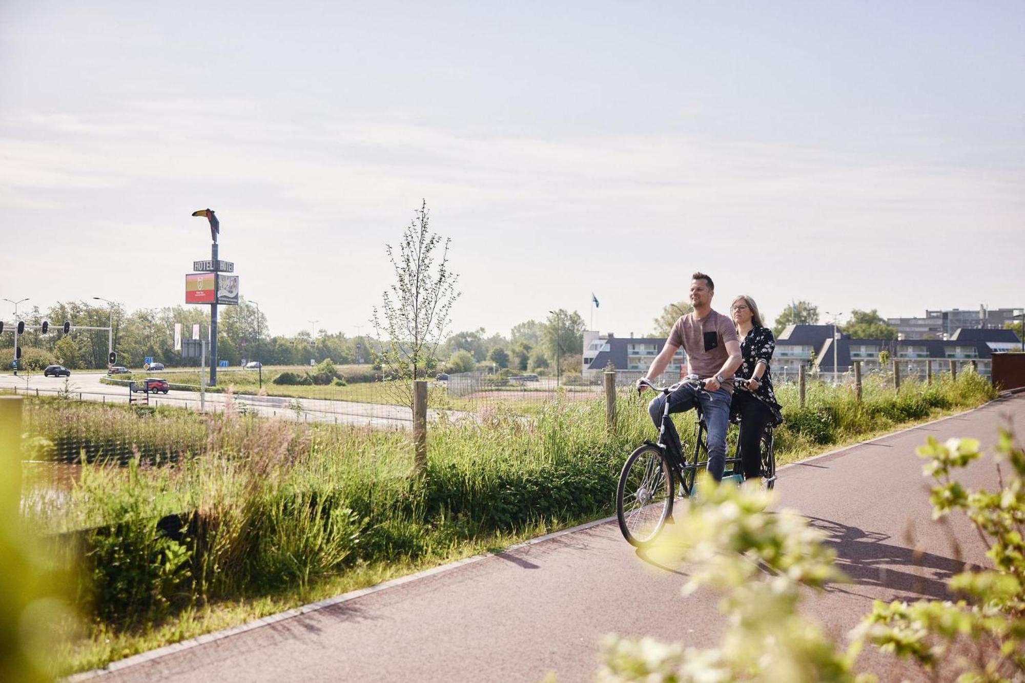 Van der Valk Hotel 's-Hertogenbosch – Vught 's-Hertogenbosch  Buitenkant foto